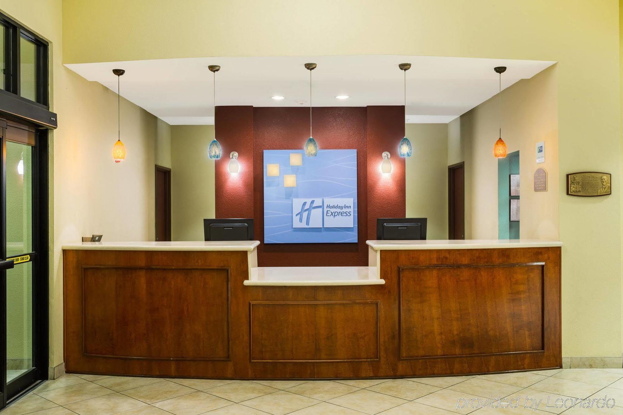 Holiday Inn Express Surprise By Ihg Exterior foto